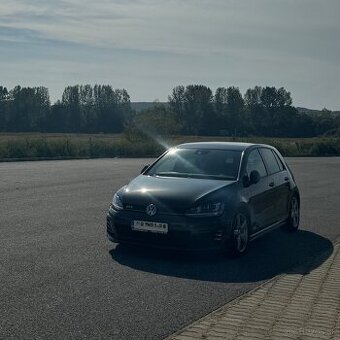 Volkswagen golf VII 2.0tdi gtd