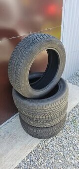 Zimné pneumatiky 215/55 R17 Continental