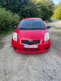 Yaris 1.3 T 5D - 1