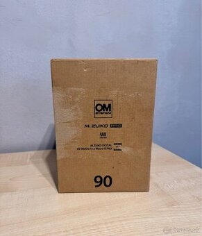 OM System M. Zuiko Digital ED 90mm f/3.5 Macro IS PRO