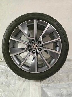 Originální alu kola Škoda Superb III Scout R18