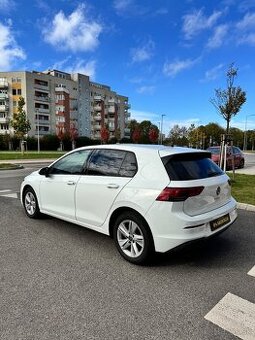 Volkswagen Golf 2022, 2.0 TDI, manuálna prevodovka