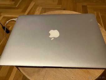Apple Macbook air