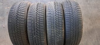 Predám 4ks zimných pneu 215/65R17