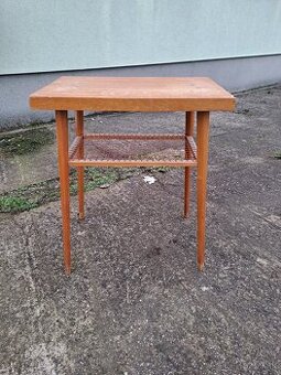 Starozitny stolik