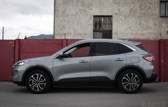 Predám vymením za ID4,5 Ford KUGA 2024 hybrid 4x4 automat,SK