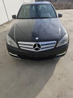 Mercedes C220cdi w204 na diely