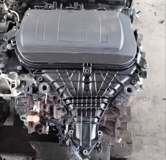 Citreon C4 Grand Picasso 2.0 HDI 2013 predám motor RH02, RHE