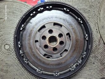 Zotrvačník Oct.1- Luk 028105264K.