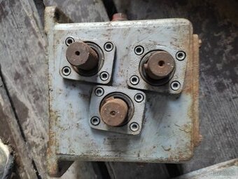 Rozvodova prevodovka