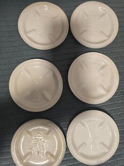 Podpivniky,krígeľ ,pivovy pohár, korbel