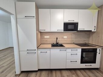 Prenájom 2 izbový byt, Partizánske. - 1