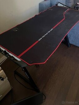 Herný stôl DXRacer GD/003/N