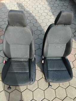 Vodičova sedačka octavia 3