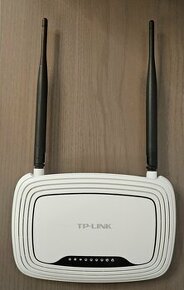 Router TP-Link TL-WR841N
