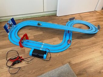 Autodráha Carrera Mariokart