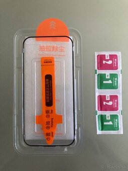 Tvrdené sklo s aplikátorom iPhone 16 pro - 1