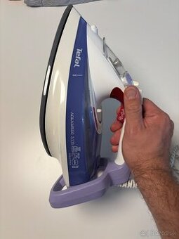REZERVOVANE. Darujem funcknu zehlicku Tefal