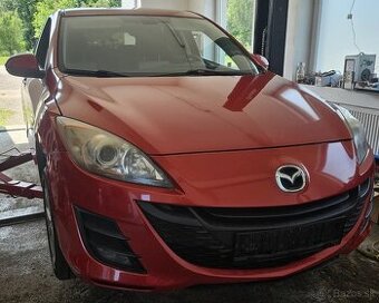 Rozpredám Mazda 3 1.6 benzín 77kw 2010