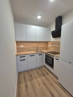Prenájom 2i. byt, 40m2 Michalovská, Terasa , Košice