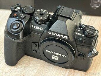 Olympus OM-D E-M1 mark II