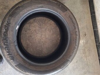 2x 235 60 R18 letne