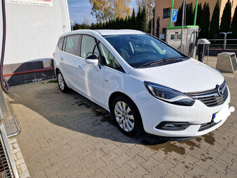 Zafira 7-miestne