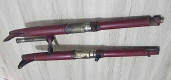 Predné tlmiče na Manet 90