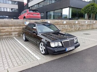 Mercedes-Benz E300D W124