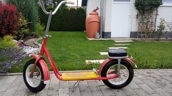 Retro kolobežka