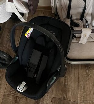 Cybex polohovateľné vajíčko + otočná základňa isofix