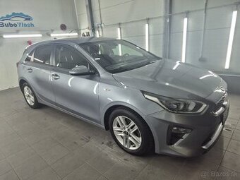 Kia Ceed 1.0 T-GDi Silver, 10/2021, SR