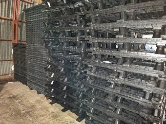 Predám plastové palety viac rozmerov/typov