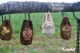 Maľované mešteky, kožené - 1