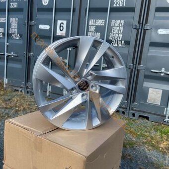 NOVÉ Nevis Octavia 4