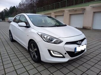 Hyundai i30 1.4 CRDi,66Kw(90-Ps) CHAMPION