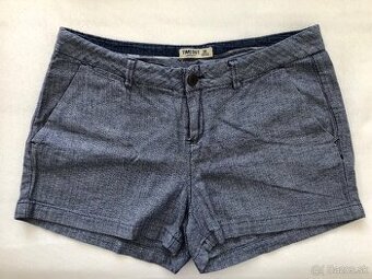 Dámske krátke nohavice, tričká