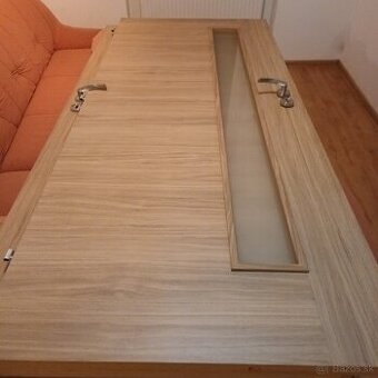 Predám interiérové dvere a zárubne3ks 60,70...Nitra.moznost