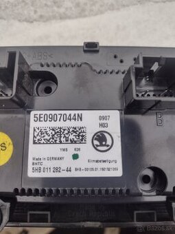 Ovládanie a rádia Octavia 3 - 1