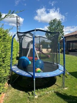 Darujem trampolínu