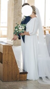 Svadobné šaty so závojom