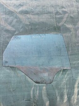 Zadné pravé posuvné okno Altea XL