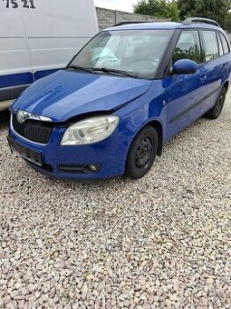 Rozpredám škoda Fabia II Combi 1.4 63kw BXW