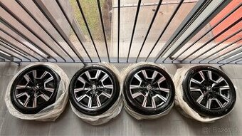 5x114,3 R18 215/55 R18 Letna sada Original Toyota NOVA