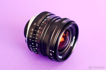 Voigtländer Ultron 2/28. Leica LM.