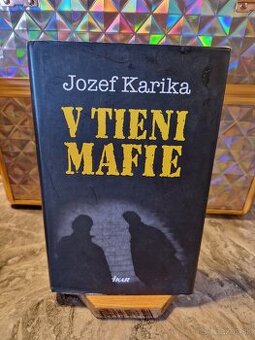 Kniha V tieni mafie
