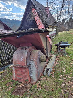 Poľnohospodárska technika/Historické stroje/Motory