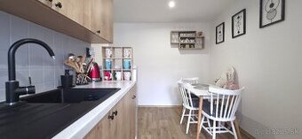 PNORF – 2i byt, 71 m², balkón, nezávislé vykurovanie, Váh