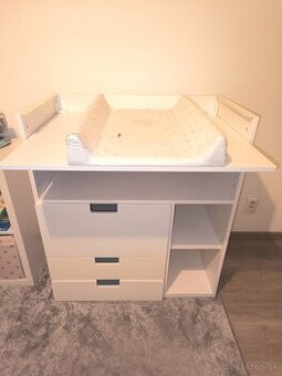 Prebaľovacia komoda