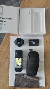 Insta 360 X5